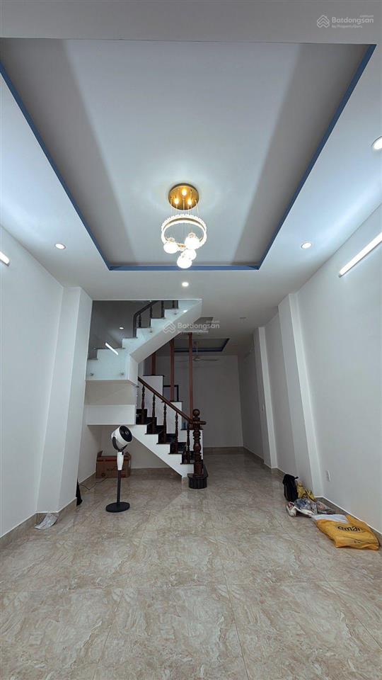 Bán nhà riêng tại thạnh lộc 19, q12, 5,85 tỷ, 55mét vuông giá cực chất!
