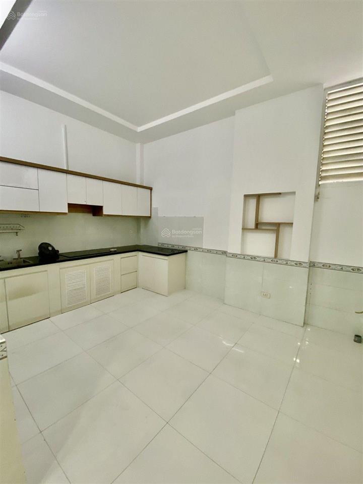 Bán nhà mặt phố lâm thị hố, 4,1 tỷ, 68 m2, 2pn, 2wc, 2 tầng, đường nhựa 10m