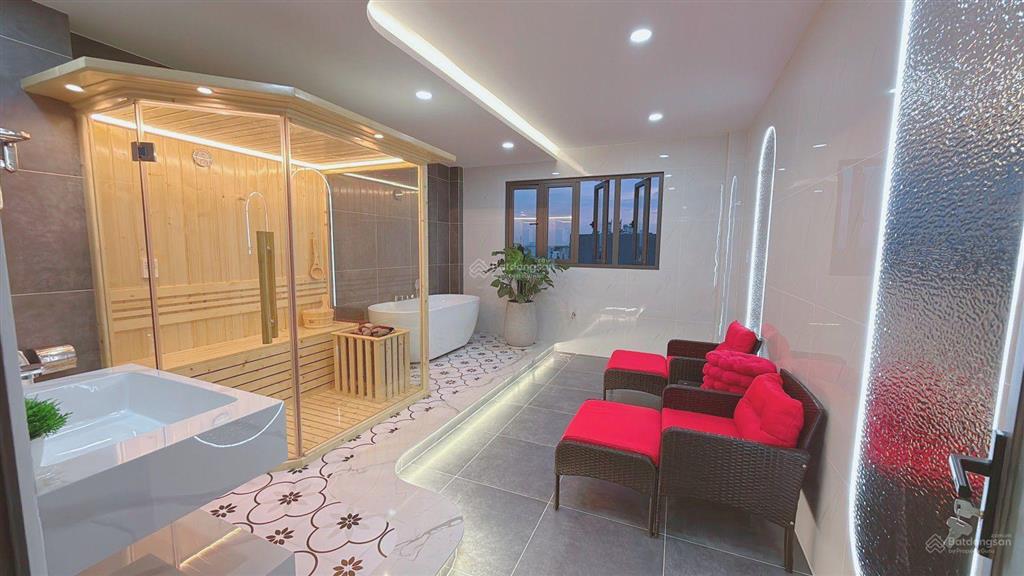 Hàng hiếm tại thạnh xuân 25, 8,2 tỷ, 60m2, 4pn, 6wc, 5 tầng, pháp lý đầy đủ