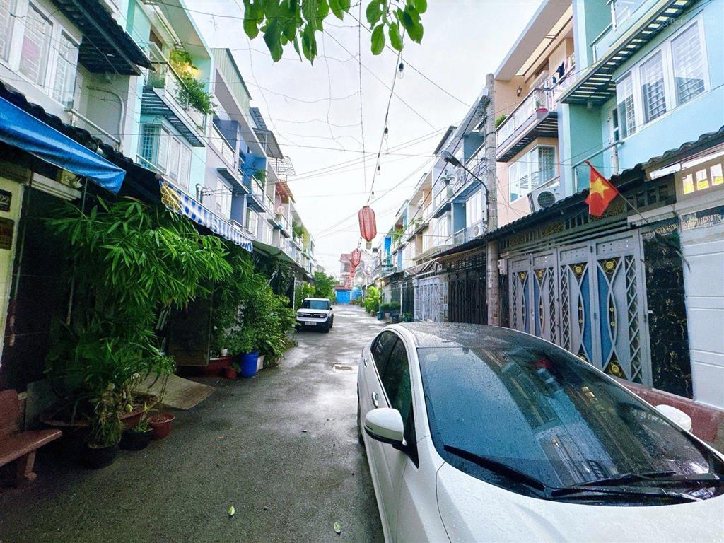 Hẻm ô tô rộng 6m, 3 tầng, 4 ngủ, giáp gò vấp