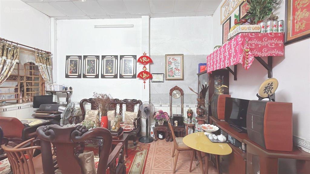 Quá rẻ nhà 102 m2 thổ cư chỉ 4.3 tỷ tại thạnh xuân 33, q12