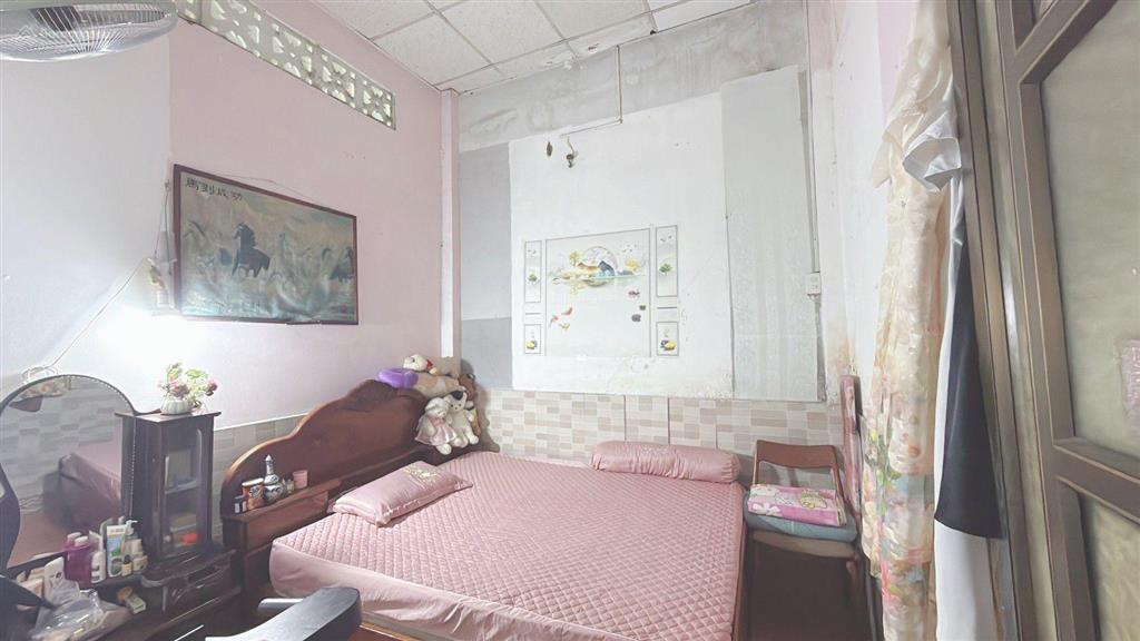 Quá rẻ nhà 102 m2 thổ cư chỉ 4.3 tỷ tại thạnh xuân 33, q12