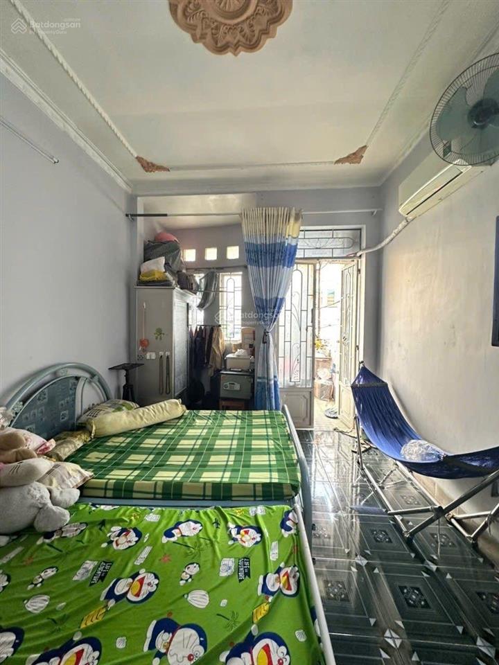 Nhà shr hẻm xe hơi tại bến xe buýt hiệp thành 3,8 tỷ