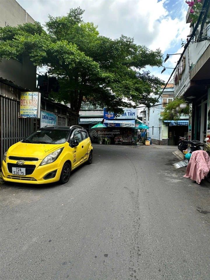 Nhà shr hẻm xe hơi tại bến xe buýt hiệp thành 3,8 tỷ
