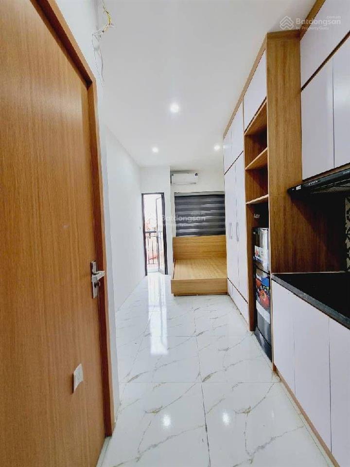 Tòa ccmn cao cấp hoàng văn thái , dt 70m2 x 6 tầng full nội thất , mt 5m , dòng tiền 1.2 tỷ/ năm