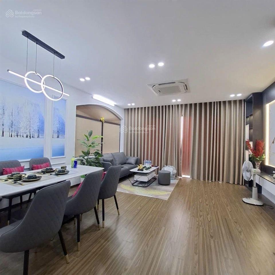 7 tầng thang máy , gara oto , phân lô phố vương thừa vũ , dt 50m2 , mt 5m , kinh doanh văn phòng