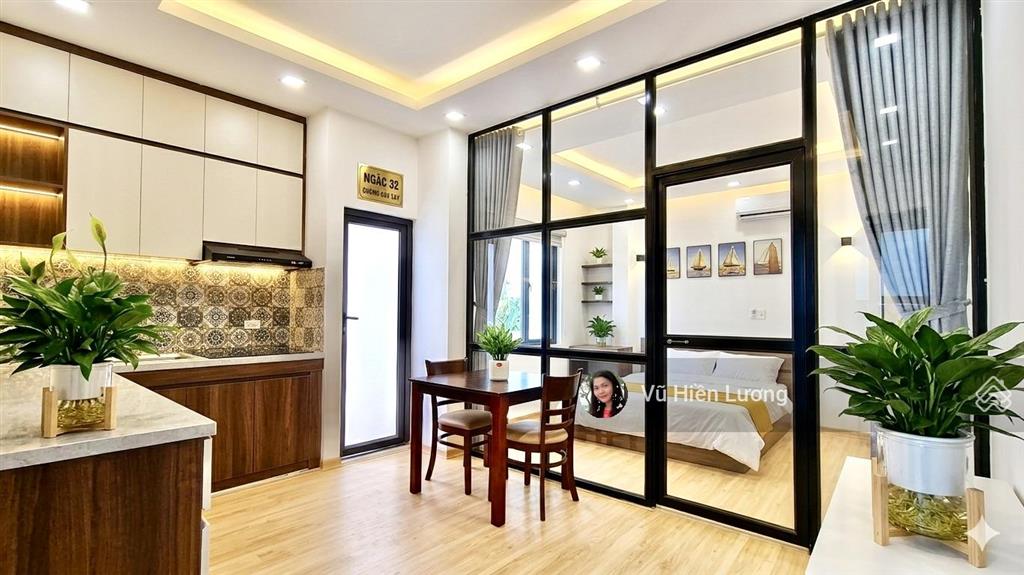 Chính chủ bán toà ccmn 14 phòng  2 thoáng. dòng tiền ~ 1.5tỷ. gần phố cầu giấy
