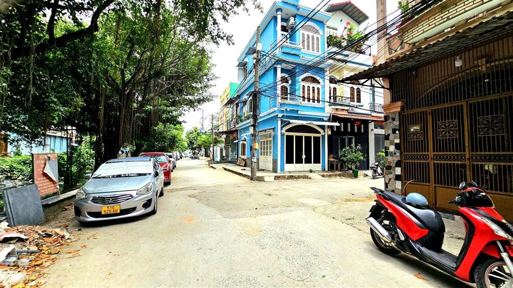 Nhà phố mt kênh hy vọng  phan huy ích ngay emart chỉ 5tỷ4