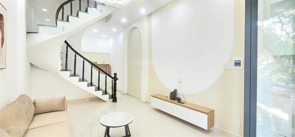 Nhà phố mt kênh hy vọng  phan huy ích ngay emart chỉ 5tỷ4