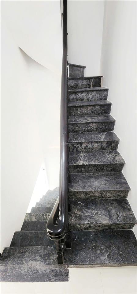 Nhà phố mt kênh hy vọng  phan huy ích ngay emart chỉ 5tỷ4