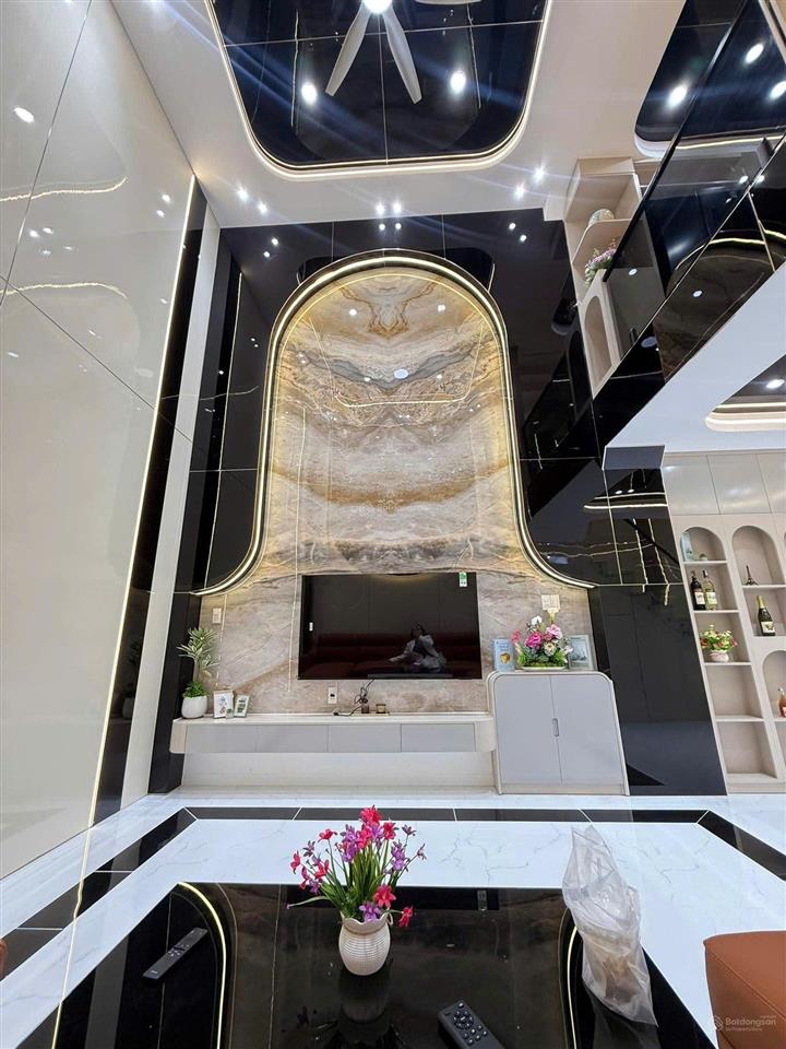 Nhà phố phạm văn chiêu gò vấp cách đường phạm văn chiêu 300m, mặt hẻm ô tô đậu cửa