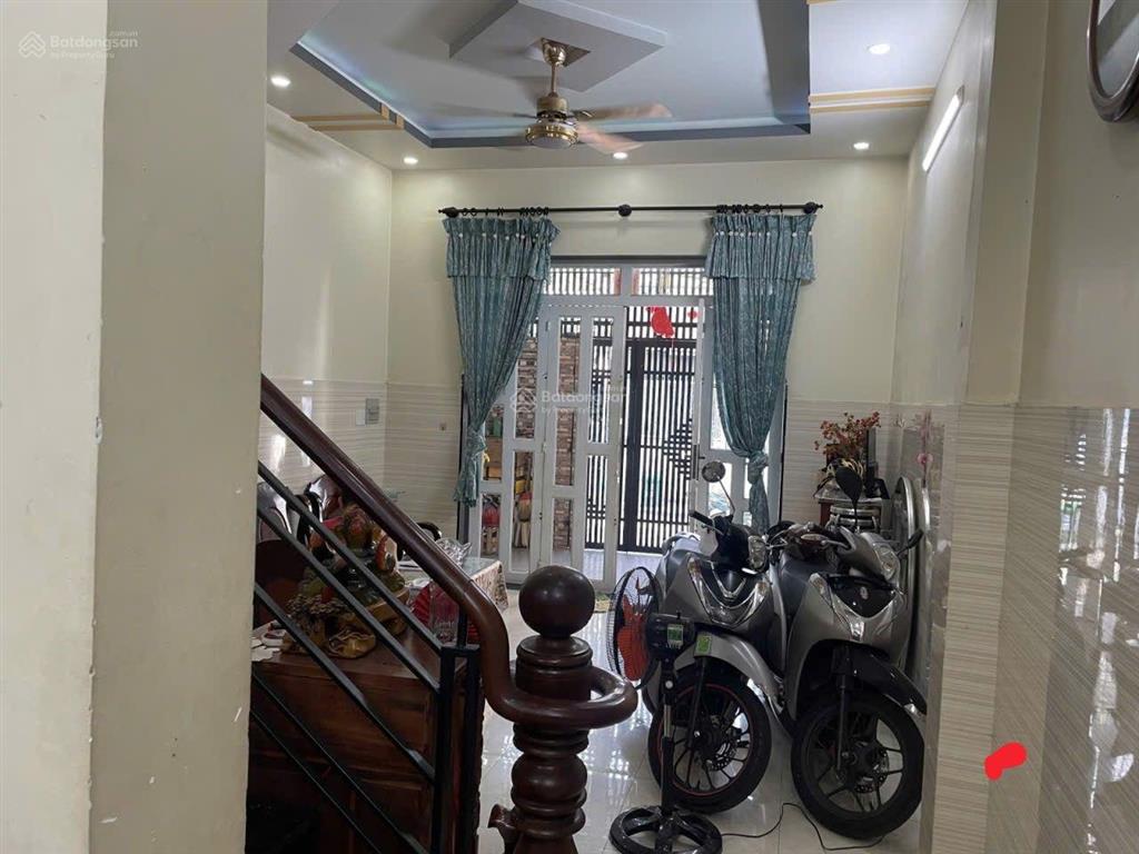 Nhà đẹp 3 tầng, lê thị hoa, bình chiểu, thủ đức