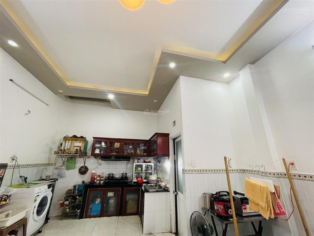Nhà 2 tầng, hẻm ô tô, đường số 8, linh xuân, thủ đức