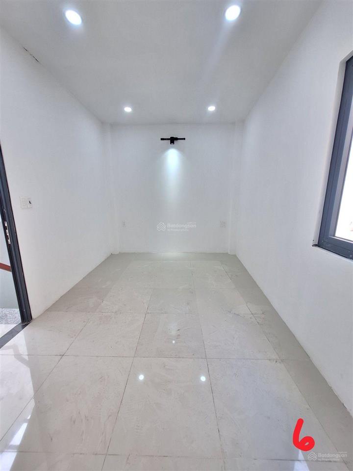Nhà đẹp ngô chí quốc, tam bình, thủ đức, hẻm xe hơi 5m gần chợ nông sản thủ đức chỉ 4tỷ5