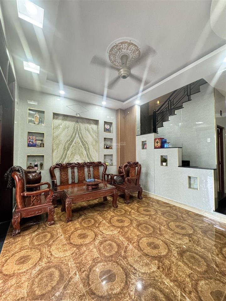 Nhà đẹp 3 tầng, đường số 8, linh xuân, thủ đức