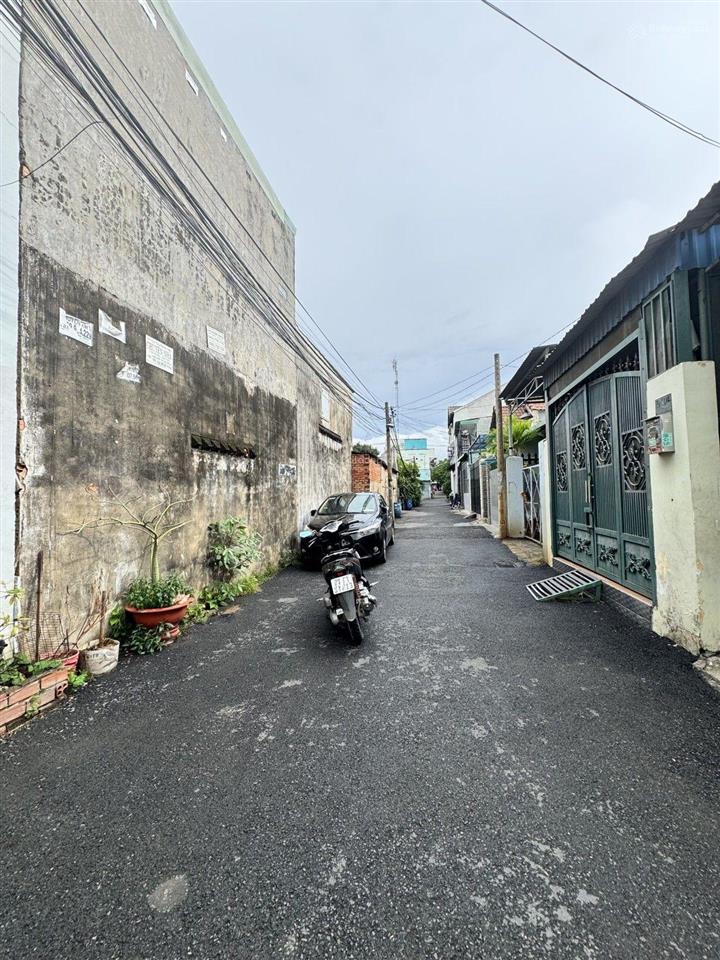 Nhà đẹp 3 tầng, đường số 8, linh xuân, thủ đức