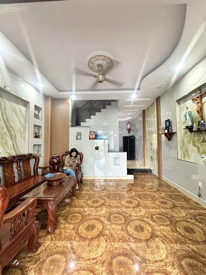 Nhà đẹp 3 tầng, đường số 8, linh xuân, thủ đức