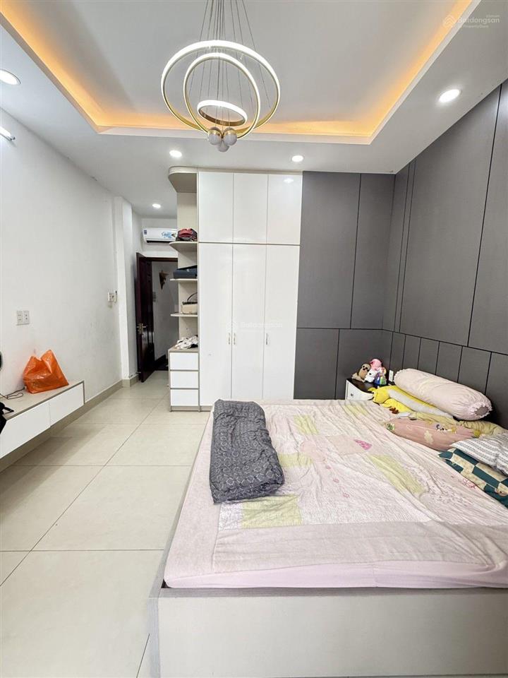 Nhà 4 tầng, hẻm xe hơi 5m, đường ngô chí quốc, bình chiểu, thủ đức