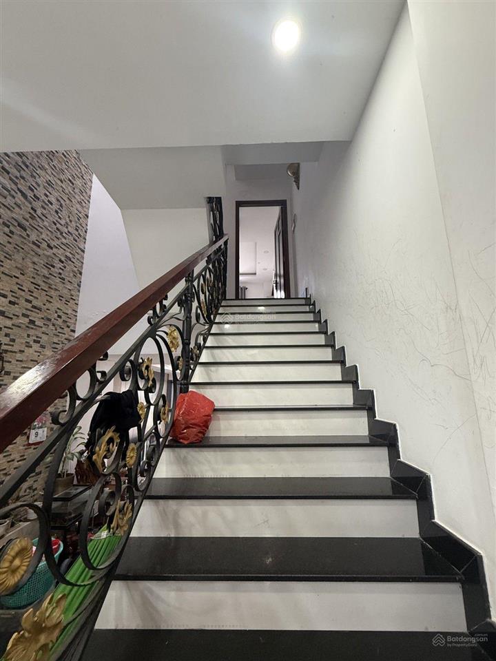 Nhà 4 tầng, hẻm xe hơi 5m, đường ngô chí quốc, bình chiểu, thủ đức
