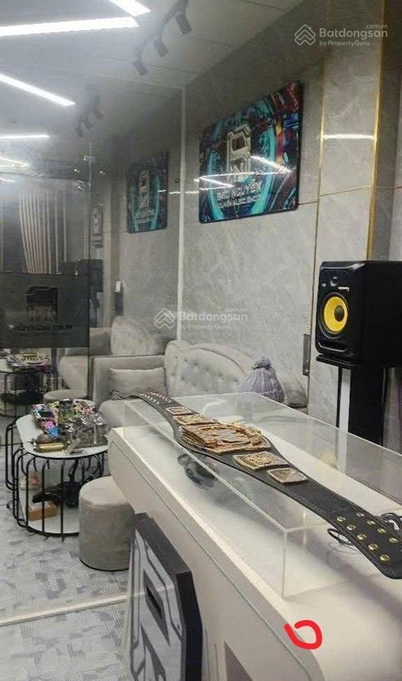Nhà mtkd đường kha vạn cân, gần gigamall, sát đường phạm văn đồng