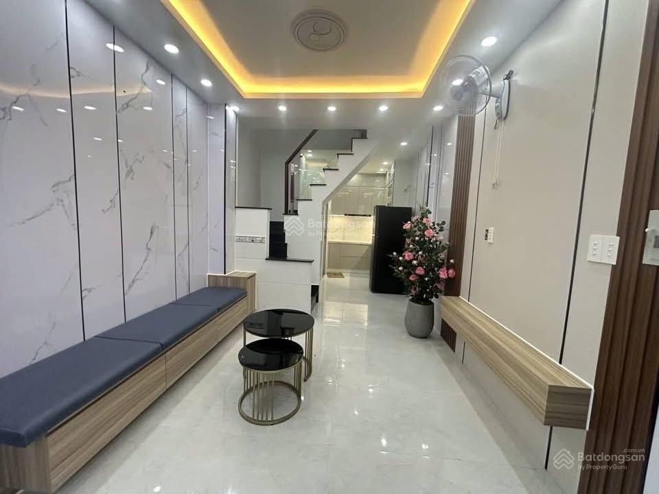 Nhà cô sáu bán ngộp giá mềm đường trần quang diệu, quận 3, gần đh sư phạm tphcm cơ sở 2, shr
