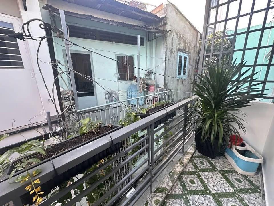 Nhà cô sáu bán ngộp giá mềm đường trần quang diệu, quận 3, gần đh sư phạm tphcm cơ sở 2, shr