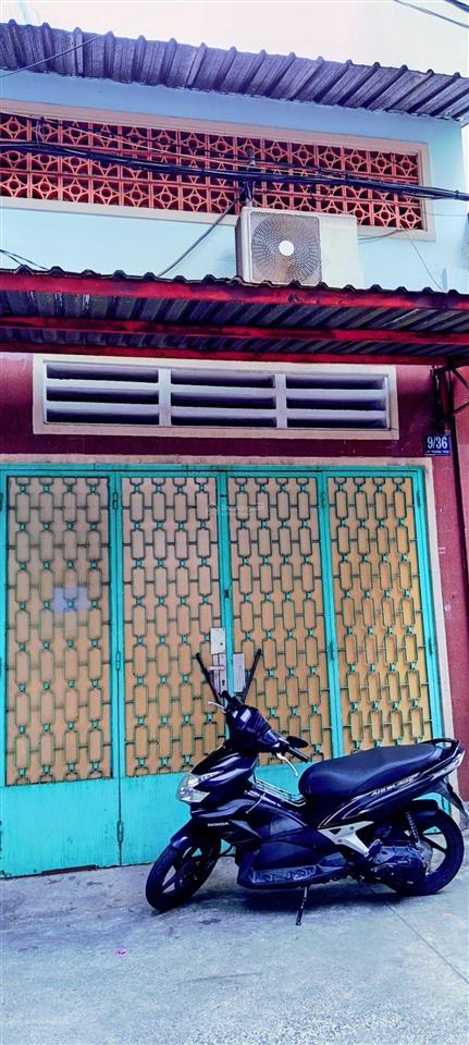 Bán nhà riêng ngay gần chợ bà chiểu. khu an ninh yên tĩnh. sổ hồng riêng. công chứng trong ngày