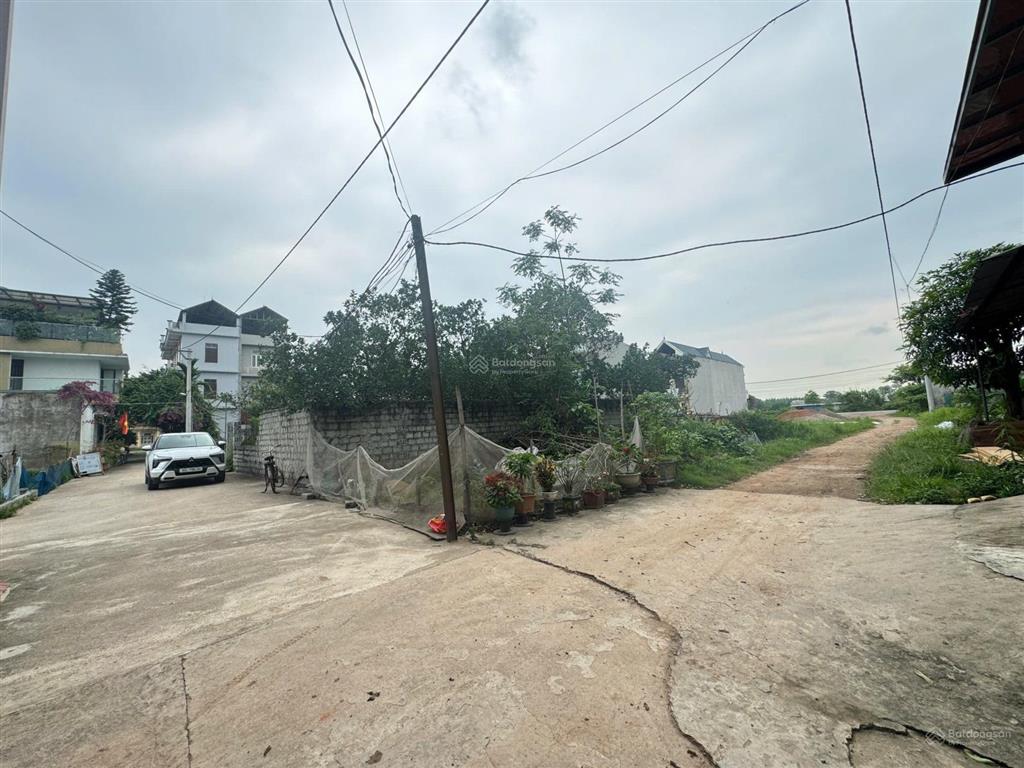 Đất đấu giá nghiêm xuyên, 74,5 triệu / m2, 94 m2, hàng hiếm tại view đẹp