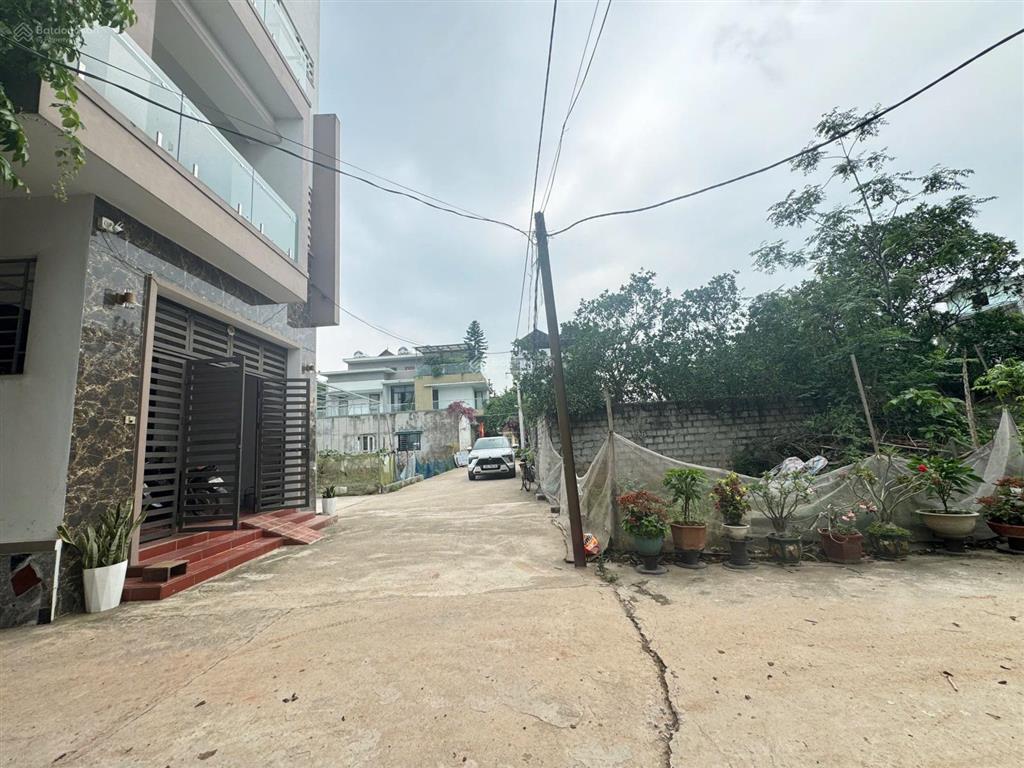 Đất đấu giá nghiêm xuyên, 74,5 triệu / m2, 94 m2, hàng hiếm tại view đẹp