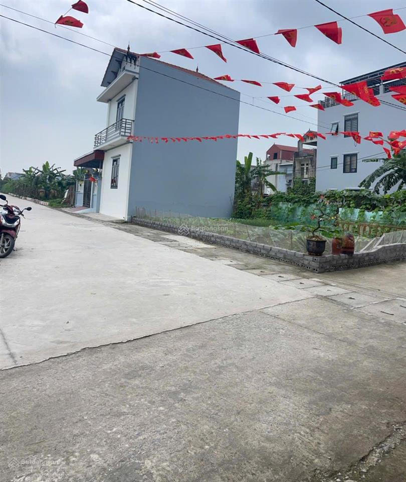 Bán đất lô góc 2 mặt tiền thôn trung lập, 4,85 tỷ, 95m2, view đẹp