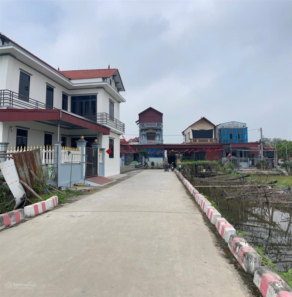 Bán đất lô góc 2 mặt tiền thôn trung lập, 4,85 tỷ, 95m2, view đẹp
