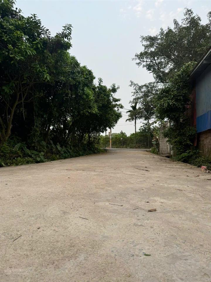 Bán đất 90m2 ở xóm cầu, giá thỏa thuận, mặt tiền 6m, ngõ 5m
