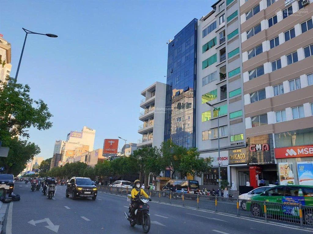 Hot! định cư bán gấp biệt thự nguyễn văn trỗi, (10x21m) vuông vức, 3 tầng, p. 10, phú nhuận, 33 tỷ