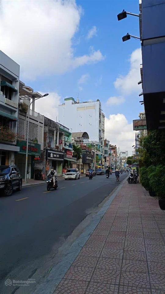 Hót! nhà mặt tiền gần nguyễn văn trỗi, huỳnh văn bánh, 7.5 x 20m, 3 tầng, p11, phú nhuận, chỉ 22 tỷ