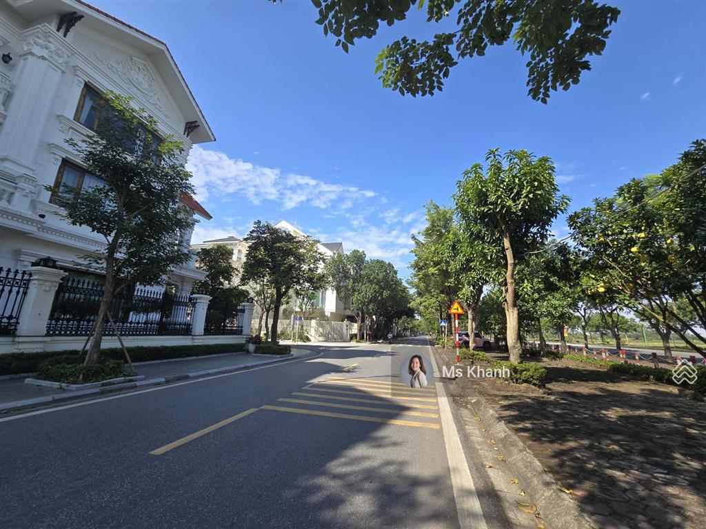 Biệt thự việt hưng, long biên vị trí trung tâm 245m2, mt 15m, giá 75 tỷ