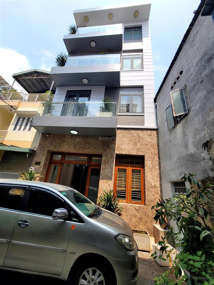 Nhà bán diện tích 84m2 6x14m, 4 tầng, giá hơn 8 đồng