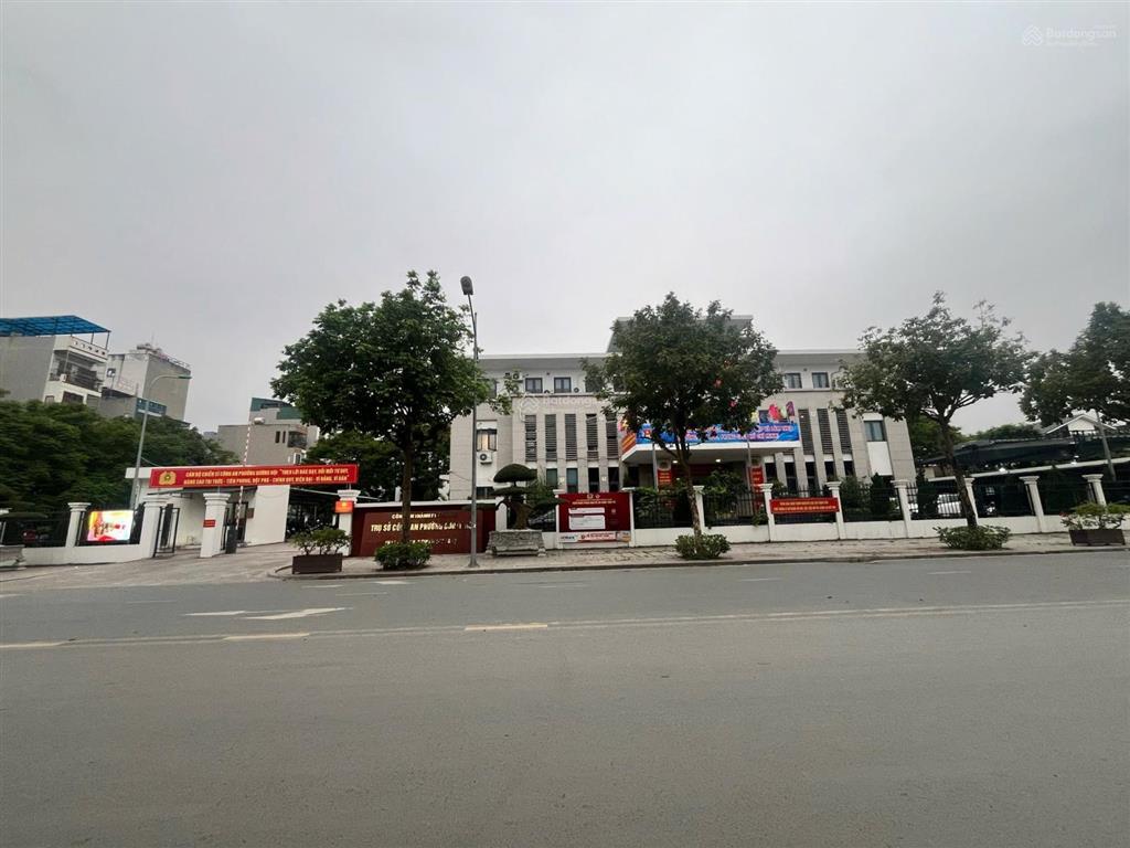 Biệt thự lô góc 236m2 mặt tiền 30m giá 50 tỷ hà đông.