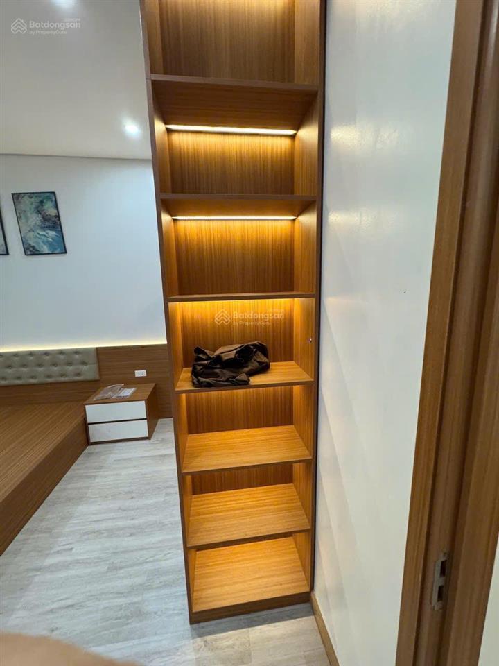 Cần bán nhanh căn 2pn b11 nam trung yên 70m2, 5 tỷ, sổ đỏ sẵn sàng giao dịch