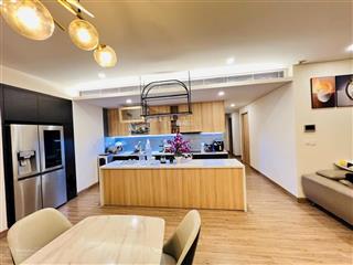 Cần bán nhanh căn 2pn watermark tây hồ 98m2 , 11,5 tỷ, sổ đỏ sẵn sàng giao dịch!