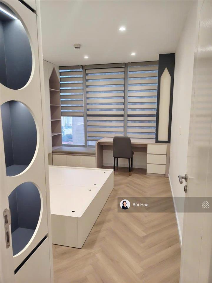 Chính chủ cần bán gấp căn 2pn west point full nội thất cao cấp, 63m2, 8 tỷ sổ đỏ sẵn sàng giao dịch