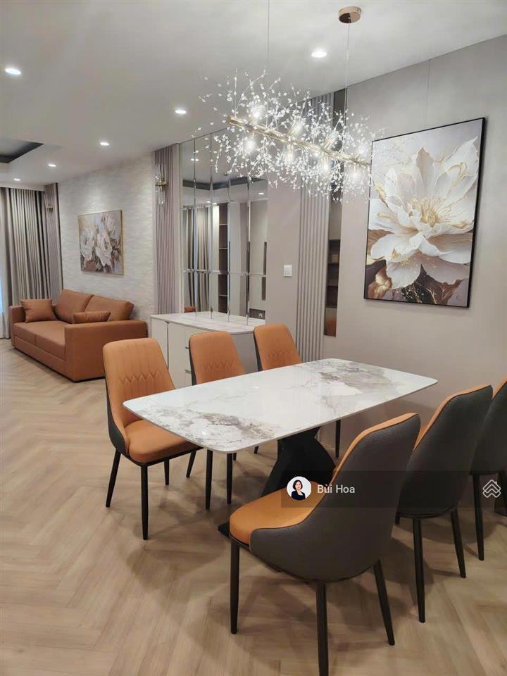 Chính chủ cần bán gấp căn 2pn west point full nội thất cao cấp, 63m2, 8 tỷ sổ đỏ sẵn sàng giao dịch