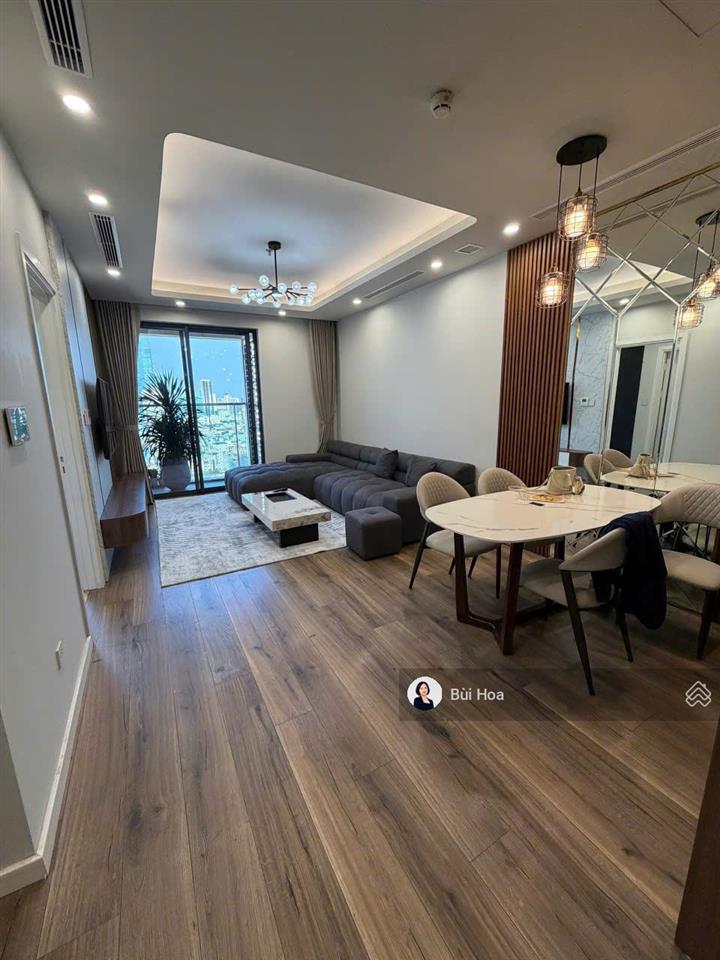 Giảm sâu, chính chủ cần bán gấp căn 2pn the manor full nội thất cao cấp, 100m2, 10 tỷ