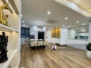 Giảm sâu, chính chủ cần bán gấp căn 3pn vinhomes dcapitale, full nội thất cao cấp, 103m2, 9 tỷ