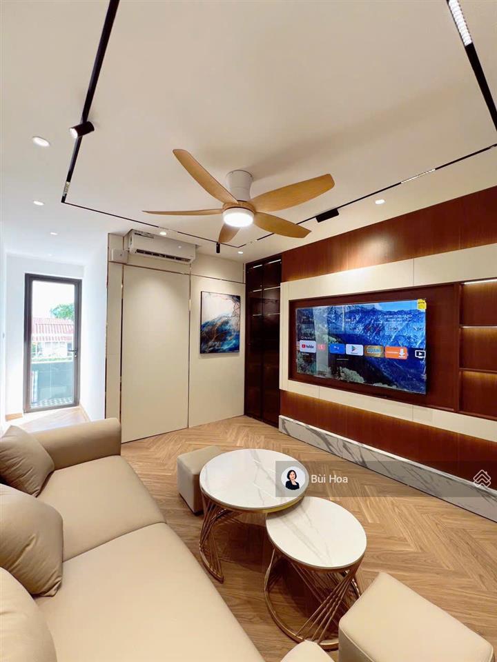Chính chủ bán gấp căn 2pn golden park cầu giấy 85 m2 , nt full, 9 tỉ