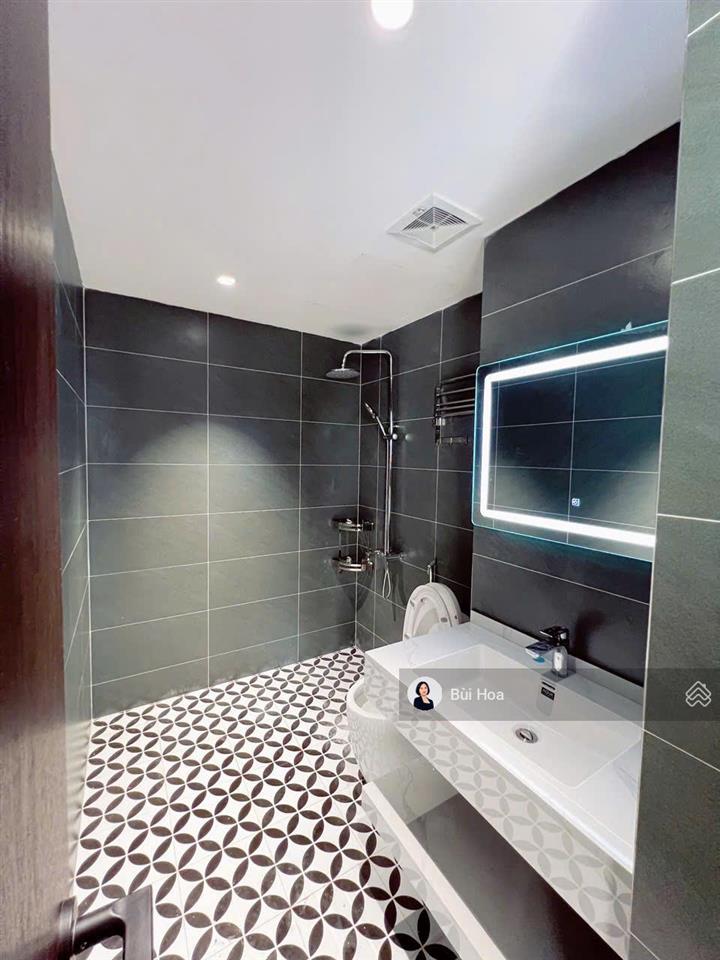 Chính chủ bán gấp căn 2pn golden park cầu giấy 85 m2 , nt full, 9 tỉ