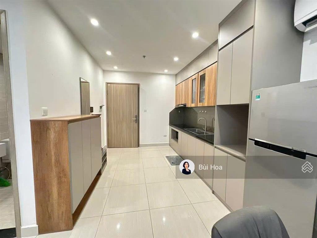 Giảm sâu, chính chủ bán căn 2pn kosmo tây hồ  75 m2 , nội thất full, 8 tỷ