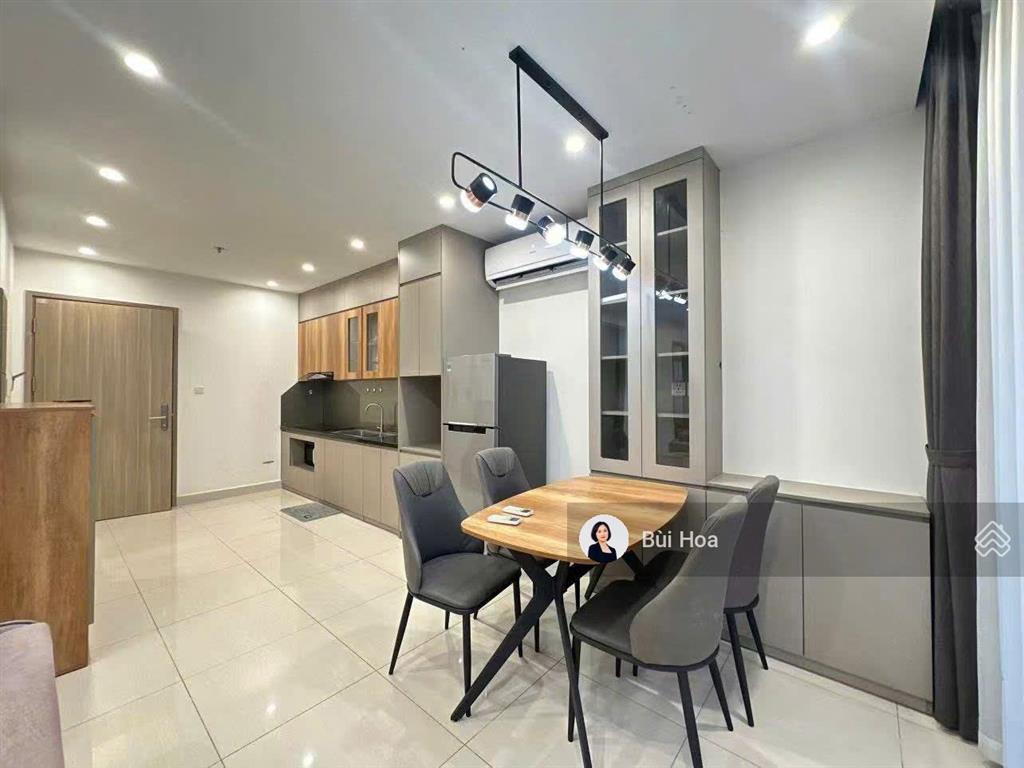 Giảm sâu, chính chủ bán căn 2pn kosmo tây hồ  75 m2 , nội thất full, 8 tỷ