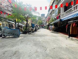 46m²/10.8 tỷ  mt4,2m  nhà đẹp, thang máy  [đội cấn], đường rộng thông thoáng !!!