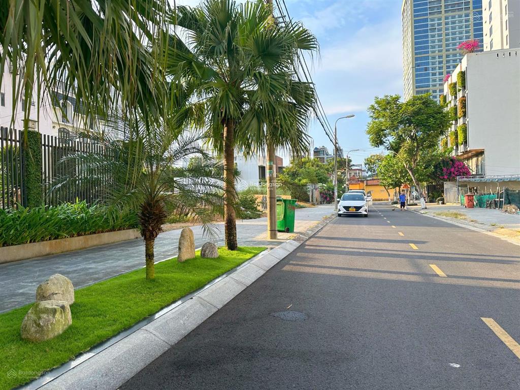 Lô góc! bán đất 2 mặt tiền 450m2  109,99 tỷ  mt võ nghĩa  q. sơn trà