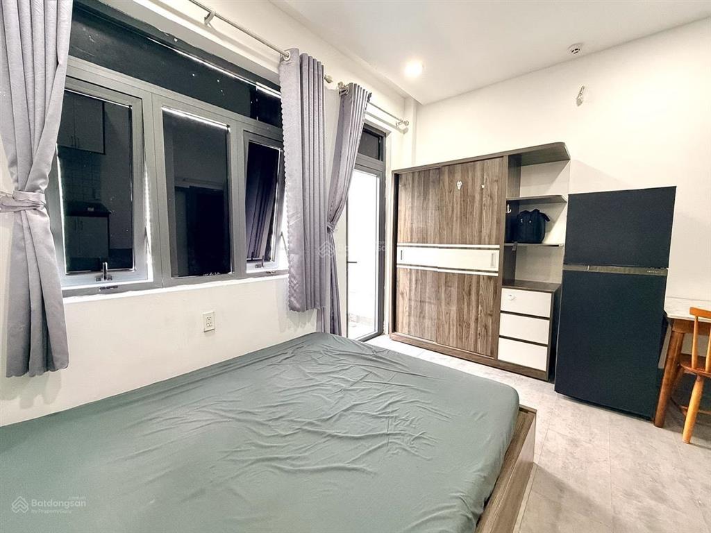Cho thuê căn hộ studio ban công full nội thất ngay phạm văn bạch  gần trường chinh  tân sơn nhất